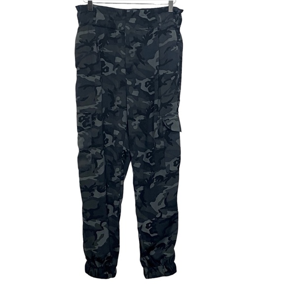 ELAN INTERNATIONAL - SIZE MEDIUM - CAMO CARGO JOGGERS - GOOD CONDITION B6 - Picture 4 of 12